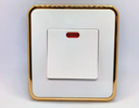 Plastic White Color UK Standard 4Gang Switch Electrical Wall Sockets And Switches