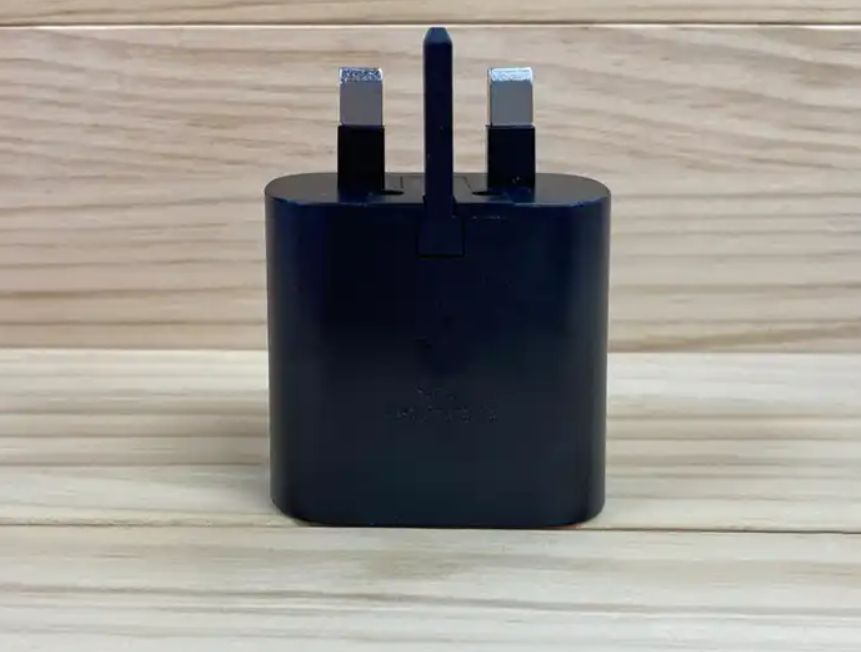 Original 25W PD Fast Charging Charger For Samsung Note10 S20 UK 3pin Type-c Wall Charger TA800